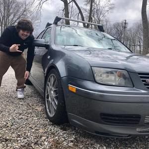 Meet your Posher, Bailey